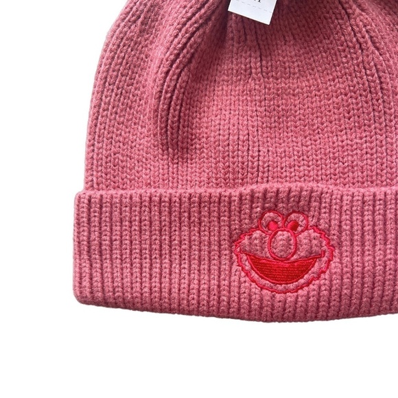 babyGap | Sesame Street Pom Beanie - Picture 2 of 4